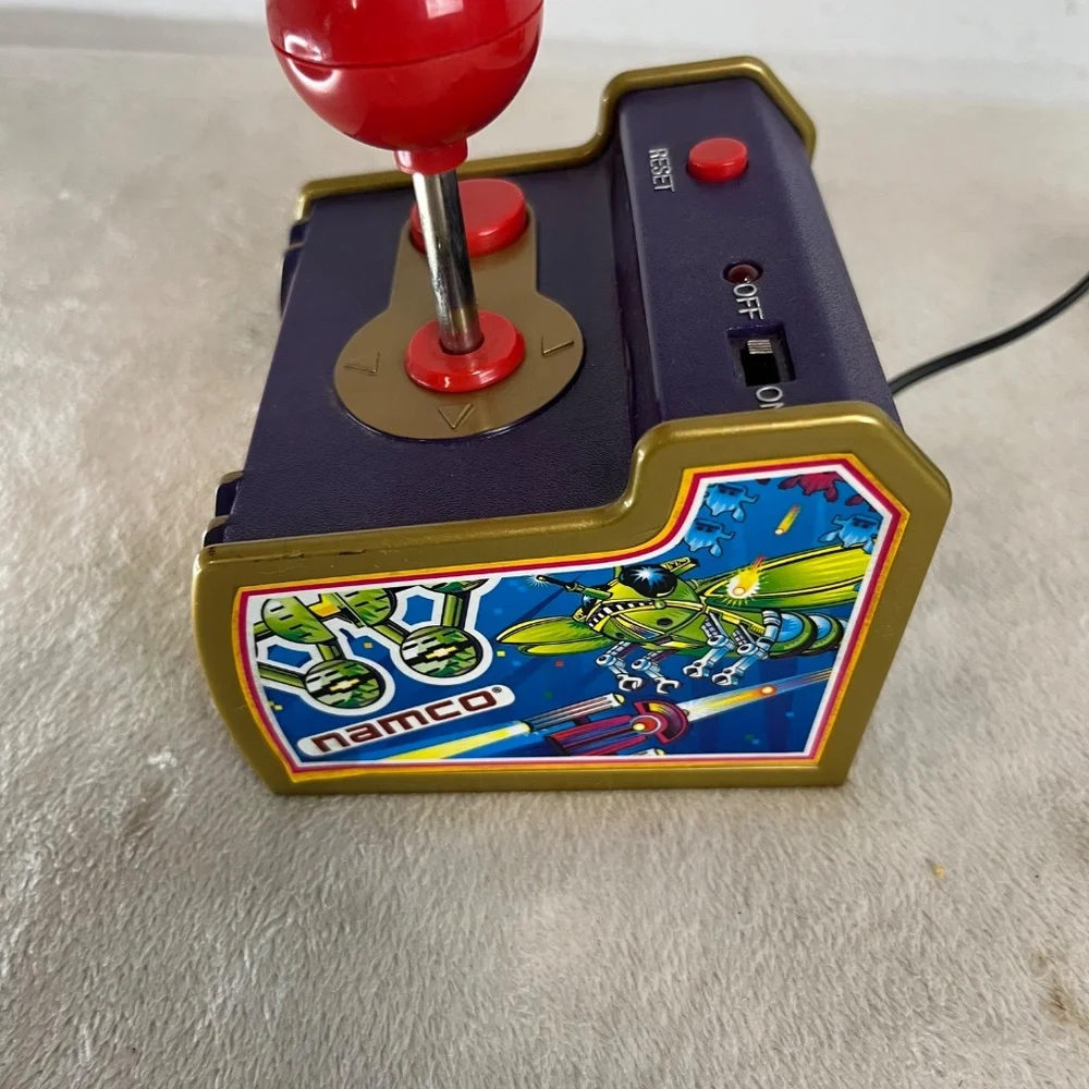 Jakks Pacific Namco Classics 5-in-1 TV Games Plug N Play Joystick 2003 Pac Man